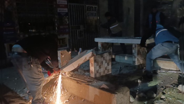 Liberando vías públicas