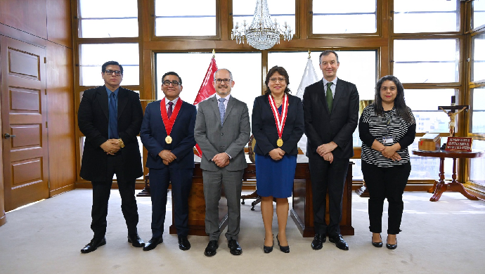 Fiscal de la Nación, Delia Espinoza, sostiene reunión con representantes de la Unión Europea