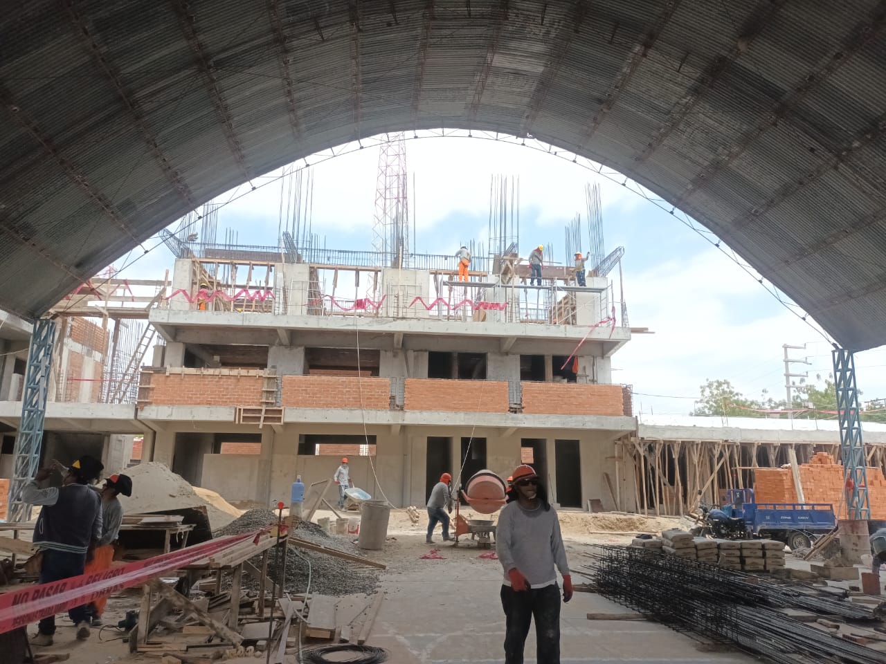 Mil 700 alumnas del colegio Magdalena Seminario de Llirod tendrán modernas instalaciones