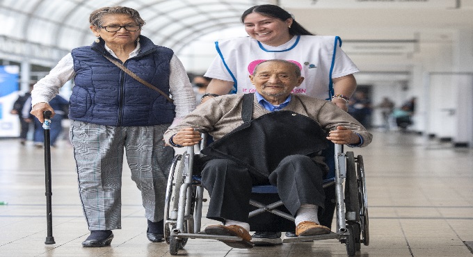 EsSalud fortalece los servicios de la Red Rebagliati con moderno equipamiento médico