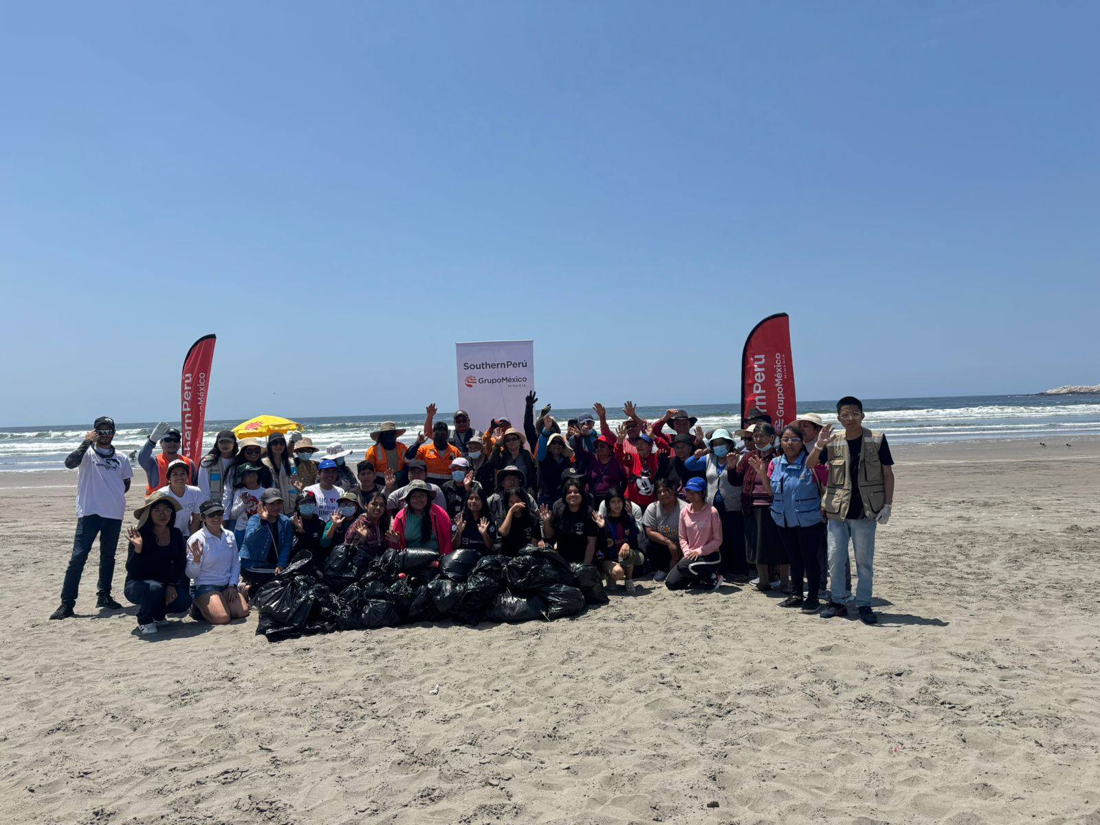 VOLUNTARIOS DE MPI, SPCC, CIAM Y COPROJU PARTICIPARON EN CAMPAÑA “YO AMO MI PLAYA LIMPIA”