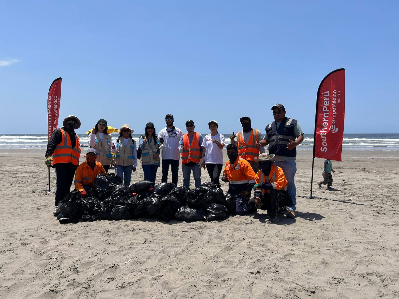 VOLUNTARIOS DE MPI, SPCC, CIAM Y COPROJU PARTICIPARON EN CAMPAÑA “YO AMO MI PLAYA LIMPIA”
