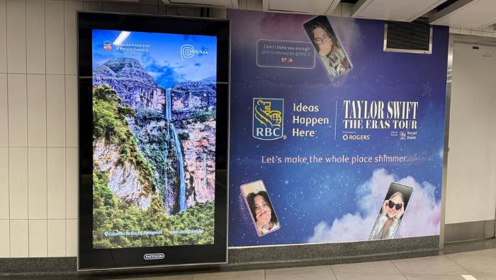 Atractivos turísticos del país se proyectan en estaciones y trenes de Toronto