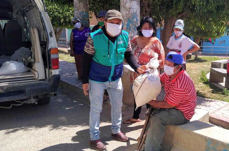 Entrega de víveres a organizaciones de PCD en la región Huánuco