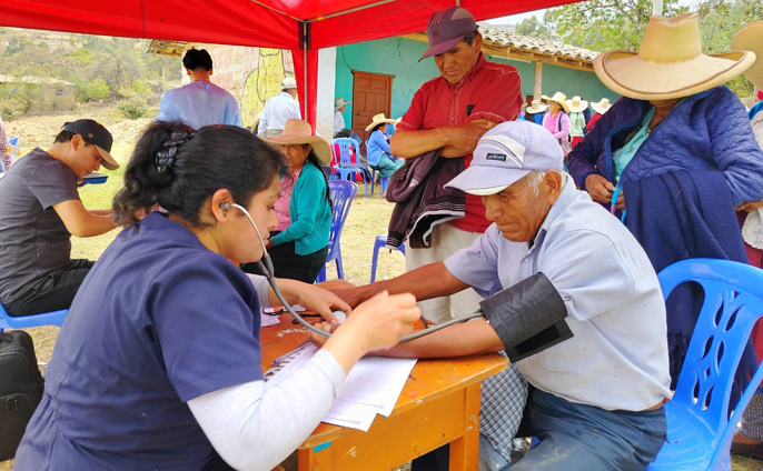 Compromiso con la salud y bienestar de nuestros adultos mayores