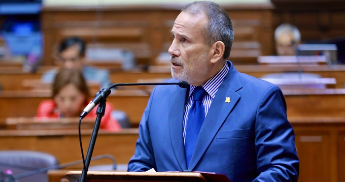Presentación del canciller Elmer Schialer Salcedo ante el Pleno del Congreso de la República