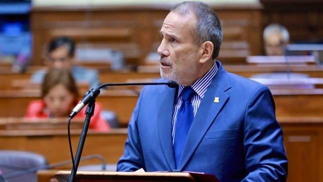 Presentación del canciller Elmer Schialer Salcedo ante el Pleno del Congreso de la República