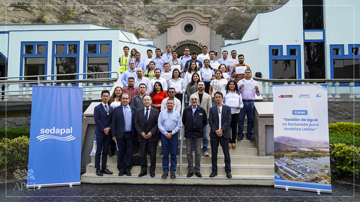 Profesionales de ocho países de Latinoamérica participaron en curso de “Agua No Facturada”
