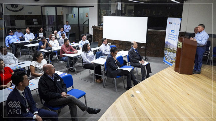 Profesionales de ocho países de Latinoamérica participaron en curso de “Agua No Facturada”

