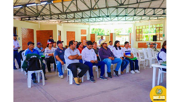 Taller de Capacitación de "Innovaciones Tecnológicas Agropecuarias para el Valle de Tambo"