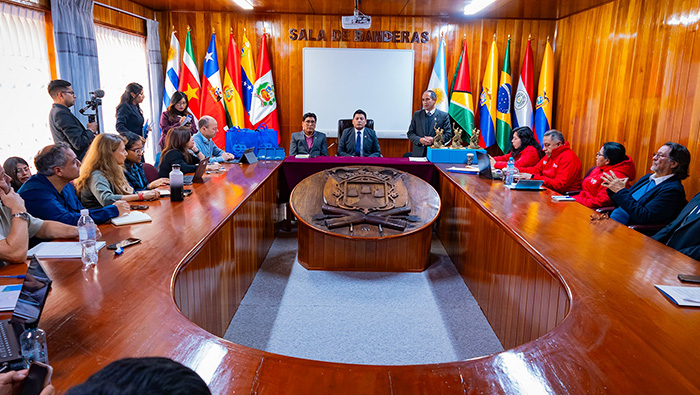 Emsapuno recibe visita de representantes del banco mundial y ministerio de vivienda a fin de buscar financiamiento para la ejecución del Convenio 25