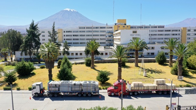 Llegada de la infraestructura a instalar en el Hospital Honorio Delgado