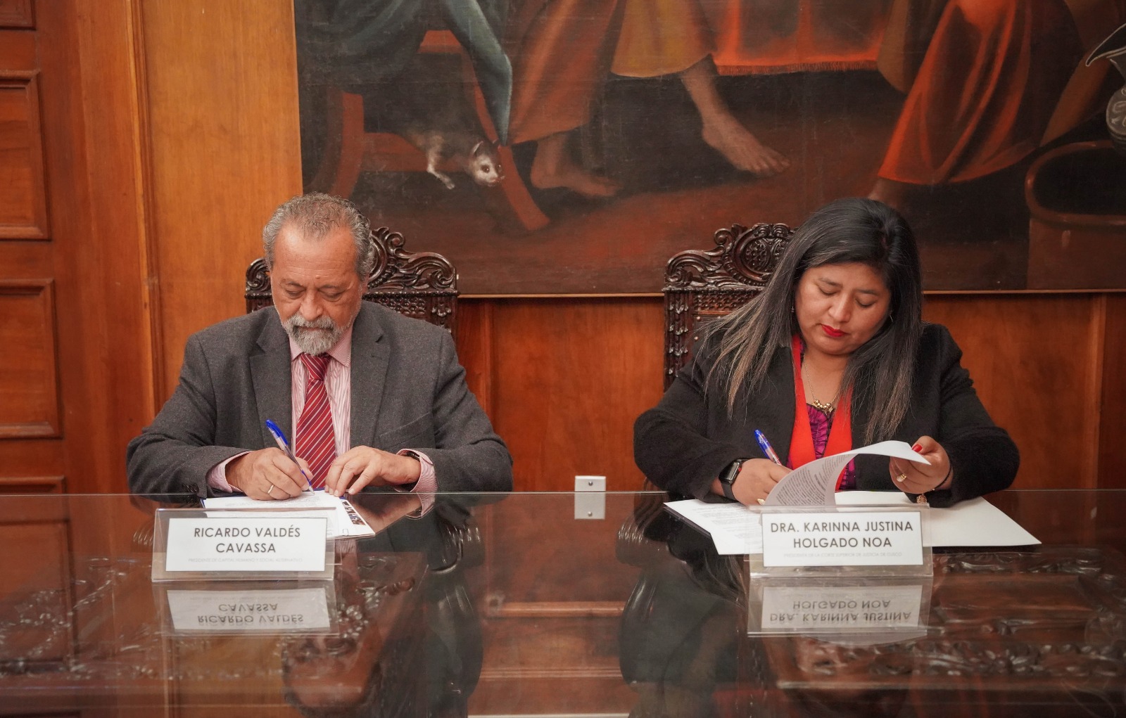 Corte de Cusco y CHS Alternativo firman importante convenio para fortalece la lucha contra la trata de personas y violencia de género