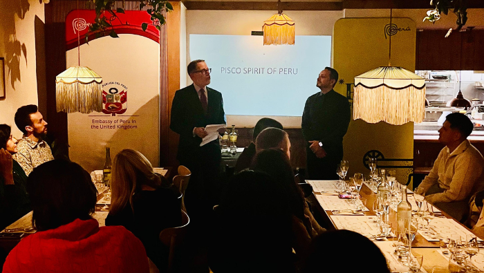 Embajada del Perú en el Reino Unido promueve el pisco en el mercado británico