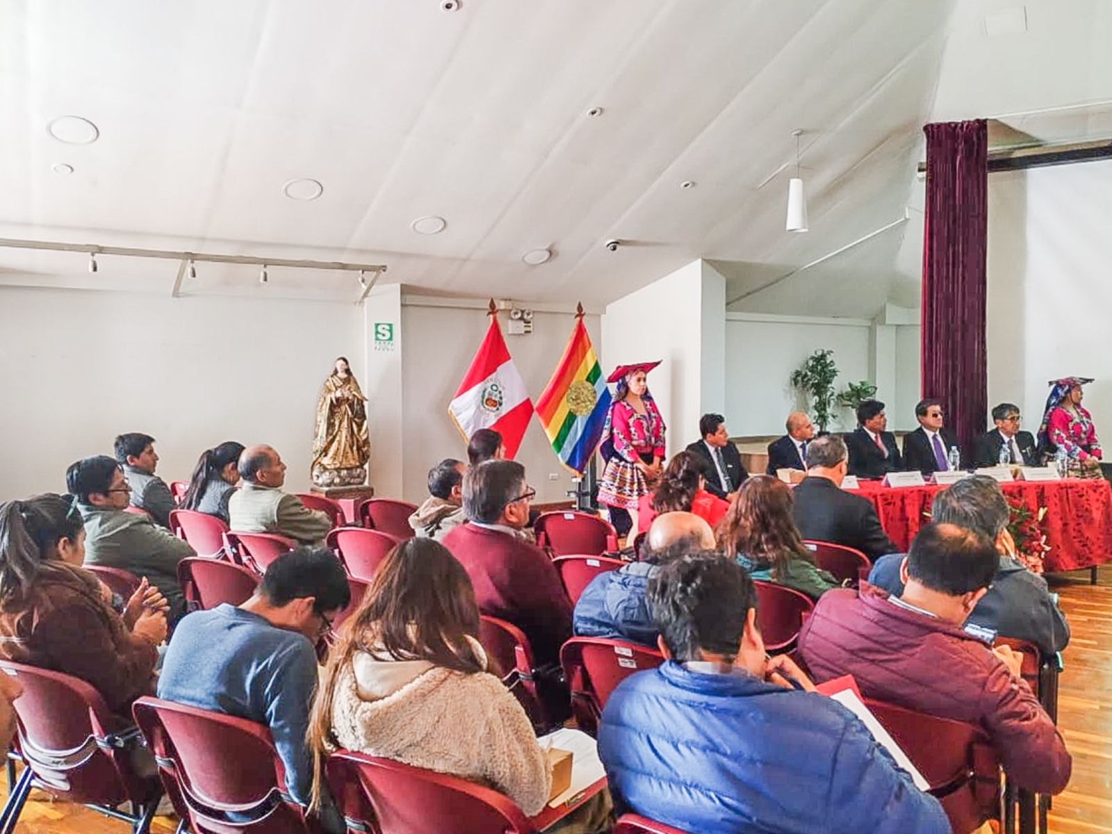 Cusco: viceministro Ramos destacó iniciativas del sector en simposio de “Afianzamiento Hídrico en Contexto al Cambio Climático”
