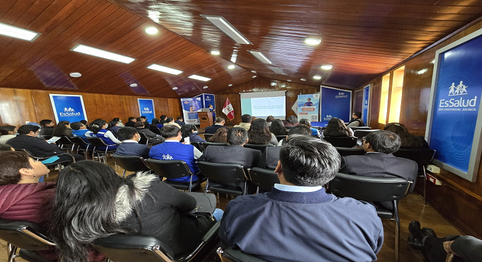 EsSalud fortalece la transparencia e integridad de sus establecimientos de Puno y Juliaca con operativo de supervisión