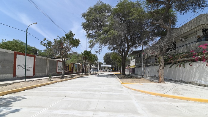 Av. Cushing