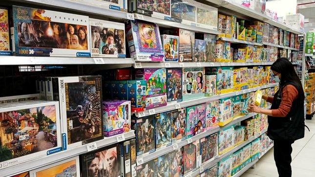Inspección en establecimientos de venta de juguetes en la previa de la festividad navideña 