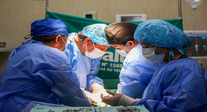 EsSalud supera los 18 millones de consultas y 349 mil cirugías en 10 meses de 2024