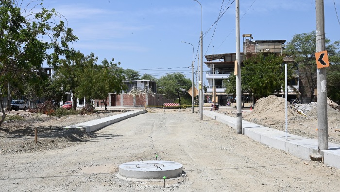Avance en calles de APV Hermanos Cárcamo