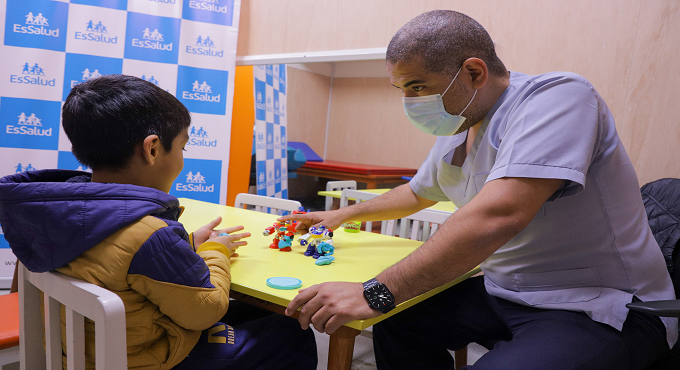 EsSalud mejora la calidad de vida de niños con parálisis cerebral