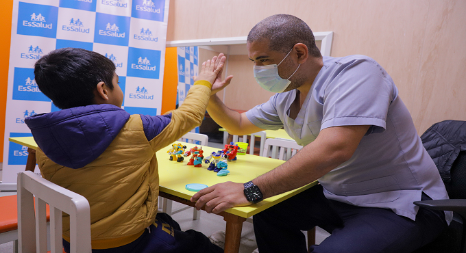 EsSalud mejora la calidad de vida de niños con parálisis cerebral