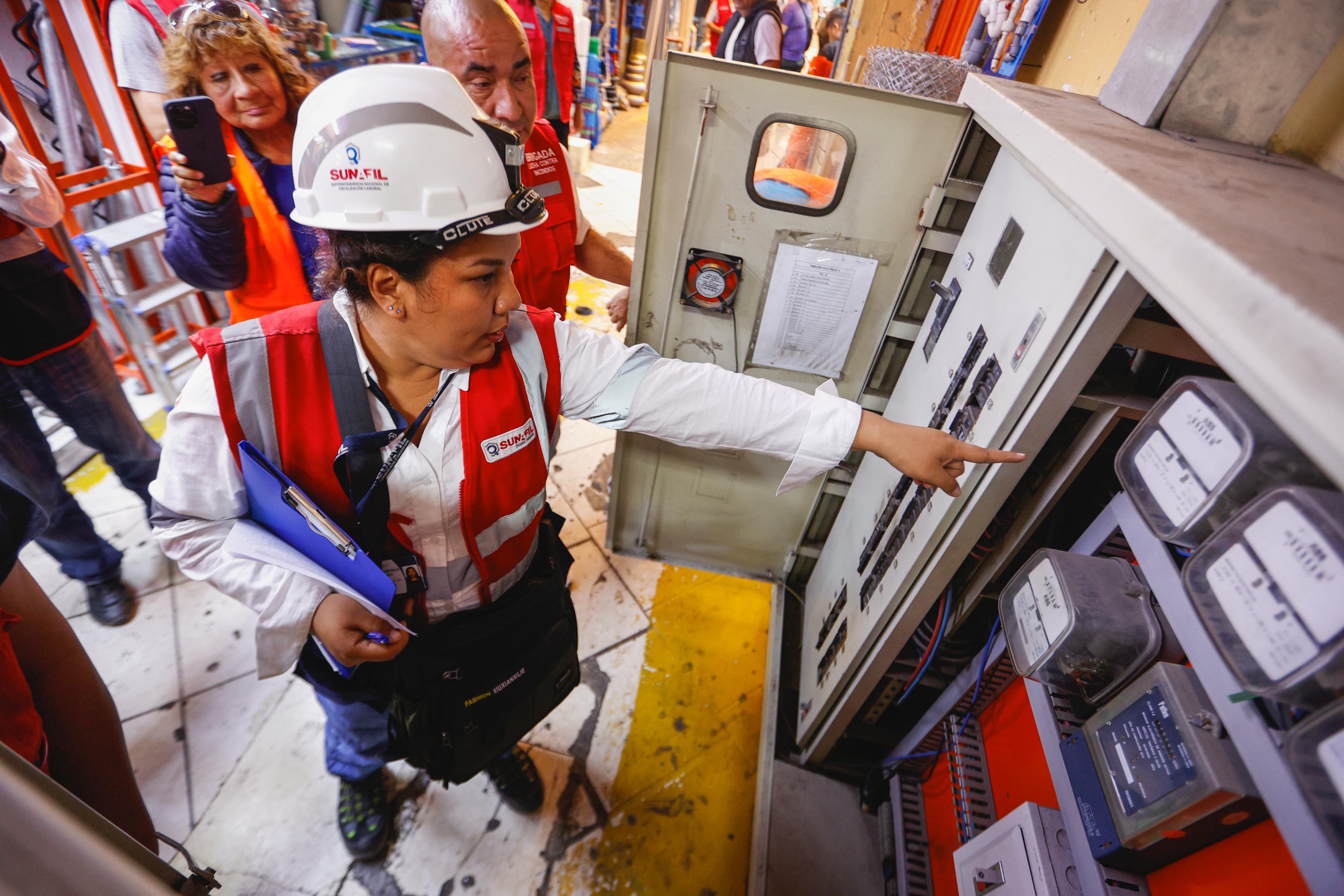 foto tableros de electricidad