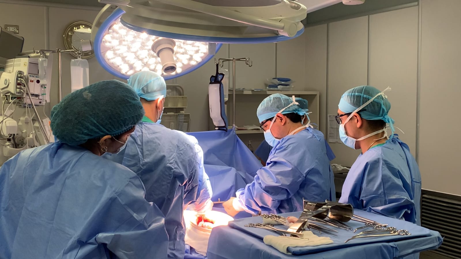 El INEN realiza más de 14 mil operaciones oncológicas al año para tratar el cáncer y salvar más vidas