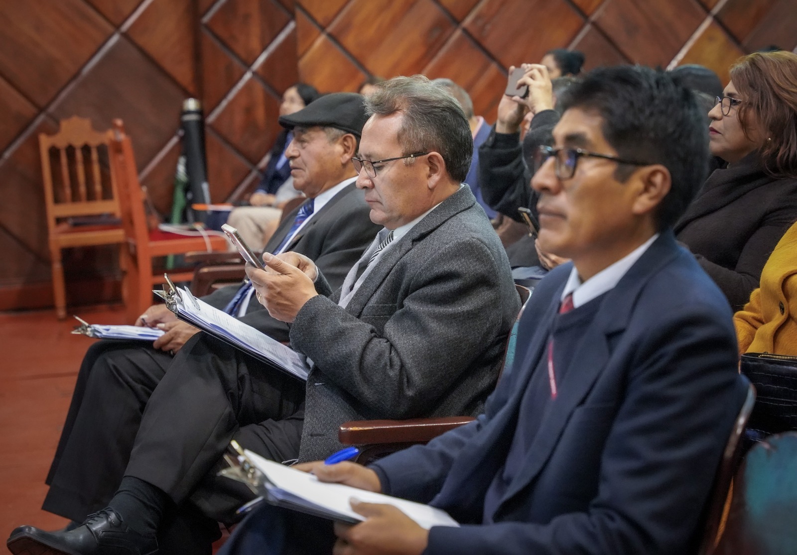 Cultura y Tradición se fusionan en el "Festival de Tunas" por el Bicentenario de la Corte Superior de Justicia de Cusco