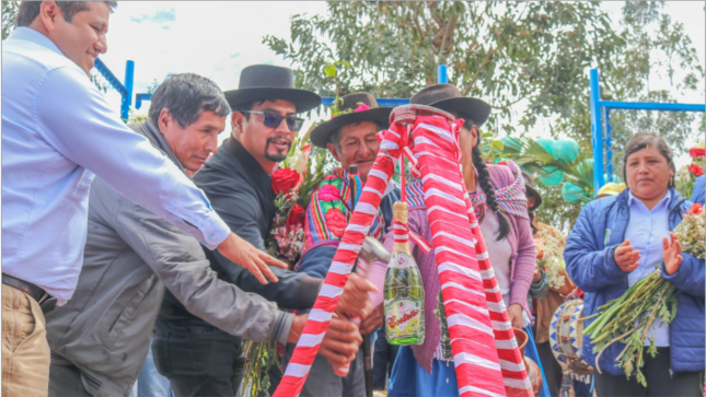 ¡Inauguración de reservorio para riego en Ccencha Ccencha!