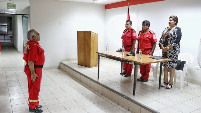 Reconocimiento por servicio a la comunidad