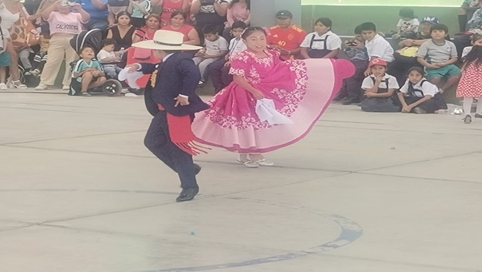 Vista de baile de marinera