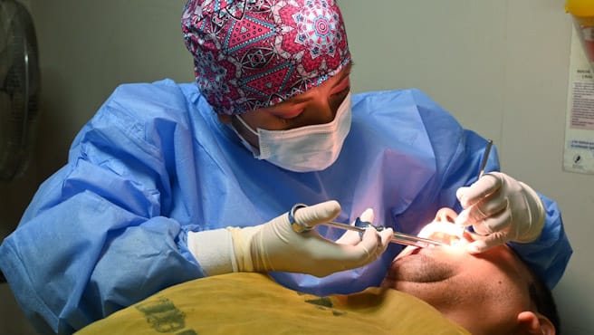 Salud bucal: Hospital Cayetano Heredia realizó más de 1300 atenciones en cirugía maxilofacial durante 2024
