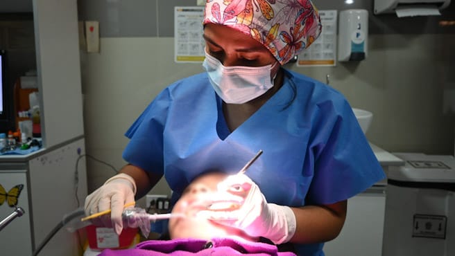 Salud bucal: Hospital Cayetano Heredia realizó más de 1300 atenciones en cirugía maxilofacial durante 2024