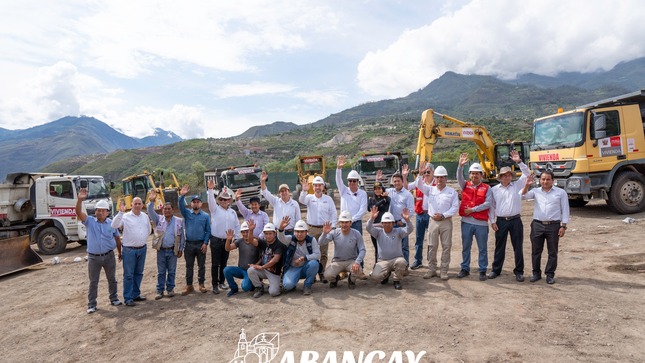 Alcalde Raúl Peña y Viceministro de Vivienda ponen en marcha la UBO Abancay, un paso clave para la prevención y respuesta rápida ante emergencias. 💪🌟 