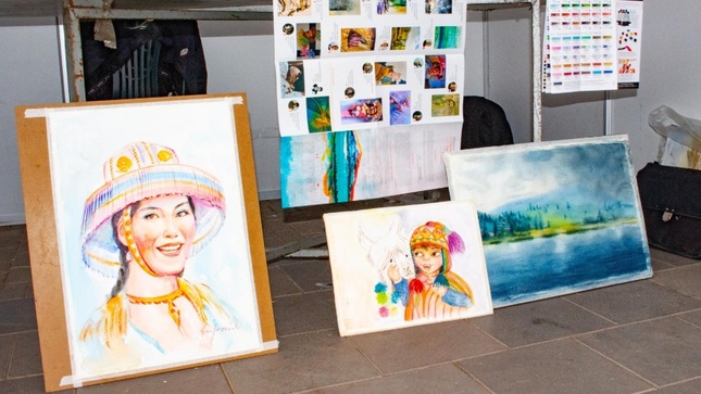 Pintura en vivo: arte y cultura en el marco de la Feria Internacional del Libro de Puno