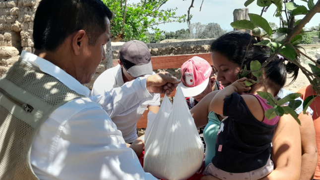 Archivo JPG de la entrega de donación.