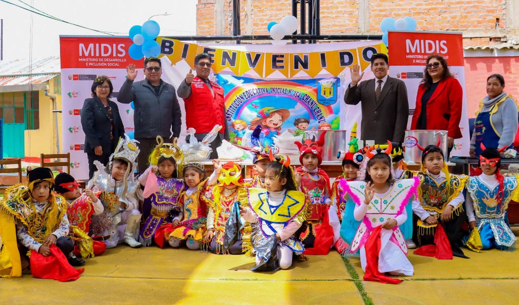 Instituciones Educativas reciben kits de equipamiento de cocina y menaje para mejorar el servicio alimentario escolar