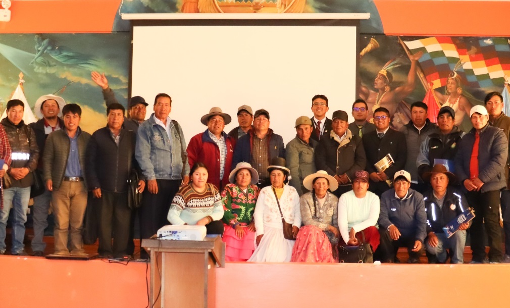 Municipalidad de Puno fortalece gestión de centros poblados en Ácora