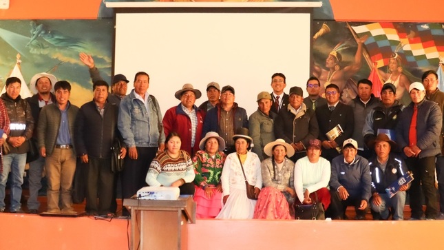 Municipalidad de Puno fortalece gestión de centros poblados en Ácora