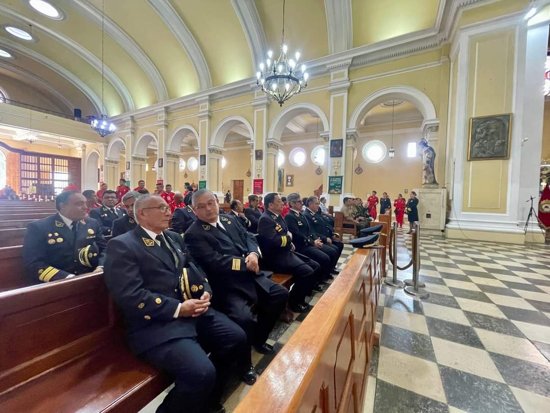 Misa en conmemoración del 164 aniversario del Cuerpo de Bomberos del Perú