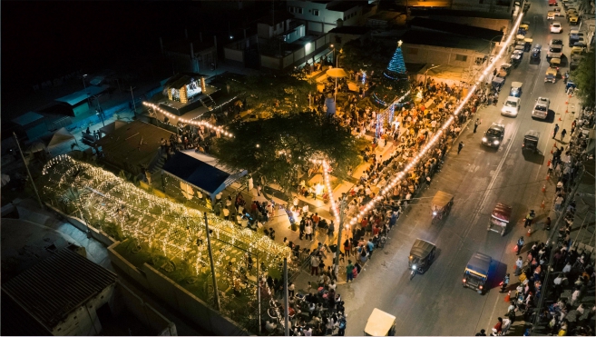 Foto Municipalidad de Canoas de Punta Sal realiza encendido del árbol navideño
