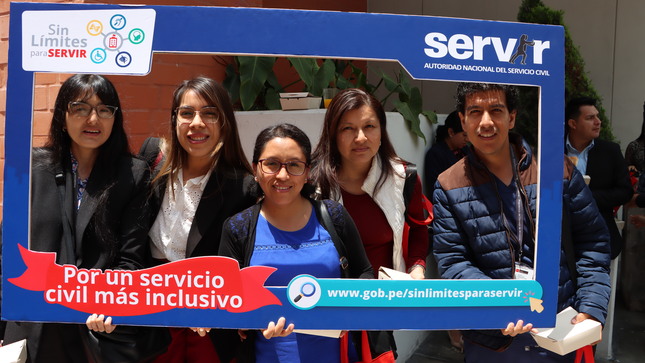 De acuerdo a la planilla electrónica del MEF al 2023, de un total de 1.5 de servidores solo 2,460 son personas con discapacidad