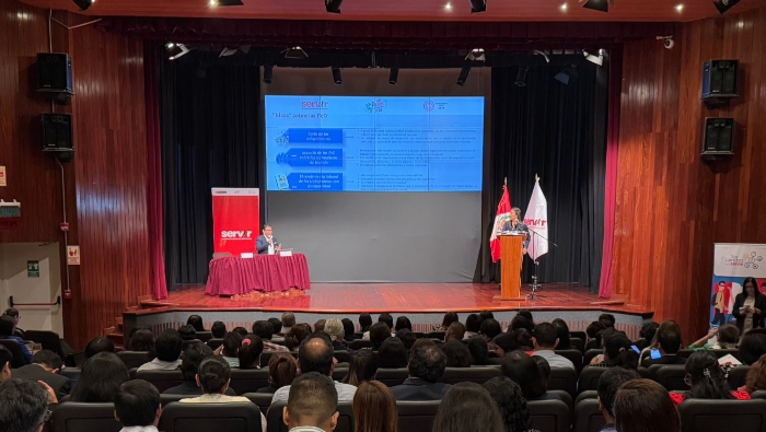 De acuerdo a la planilla electrónica del MEF al 2023, de un total de 1.5 de servidores solo 2,460 son personas con discapacidad