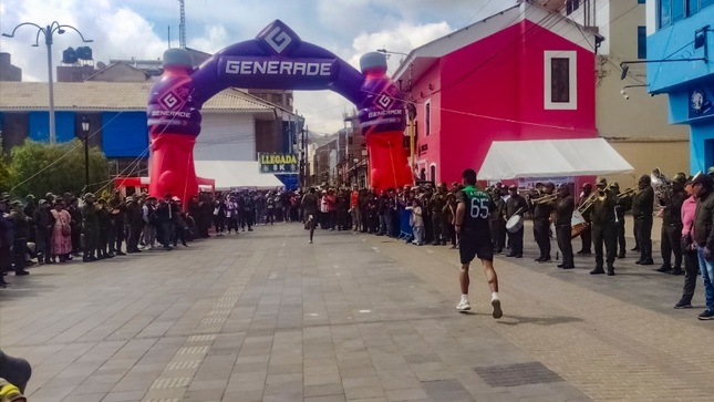 Personal de serenazgo de Puno garantiza seguridad en la carrera 8k “Chasquis del Altiplano” 