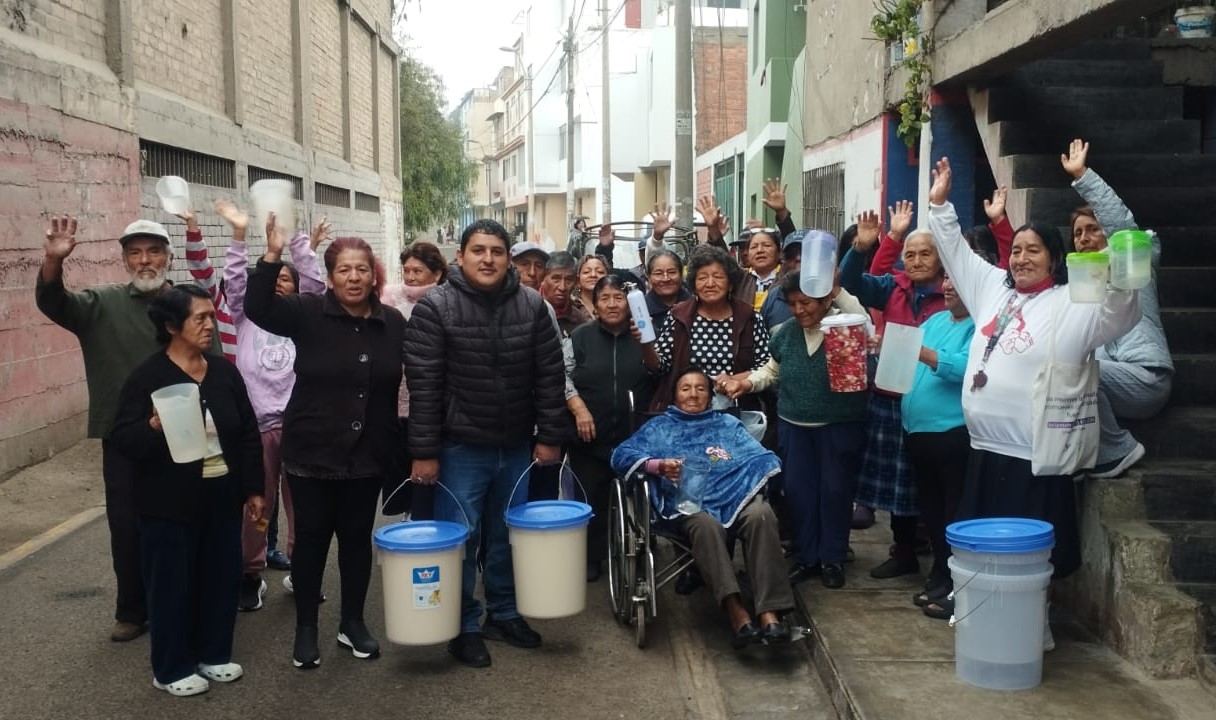El programa “Vaca Mecánica” beneficia a más de 2,100 personas en La Molina