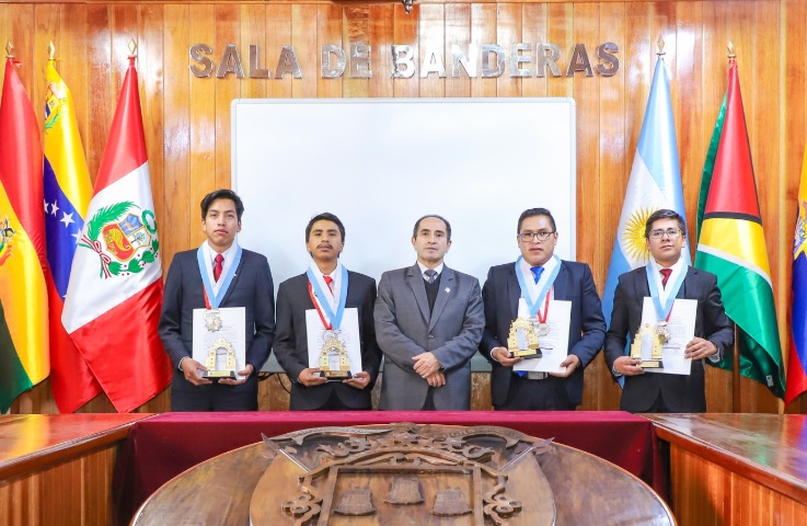Municipalidad Provincial de Puno reconoce al grupo parlamentario joven del Congreso de la República