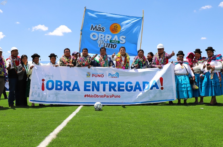 Alcalde de Puno Javier Ponce inaugura obras clave para impulsar el turismo y el deporte