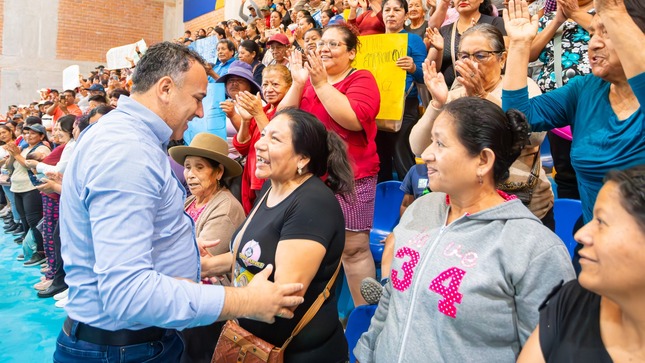 540 toneladas de alimentos ✅🥗 serán entregadas a las ollas comunes🍲🍽️ en Ventanilla gracias a la alianza entre MIDIS y la Municipalidad 🤝👏.
