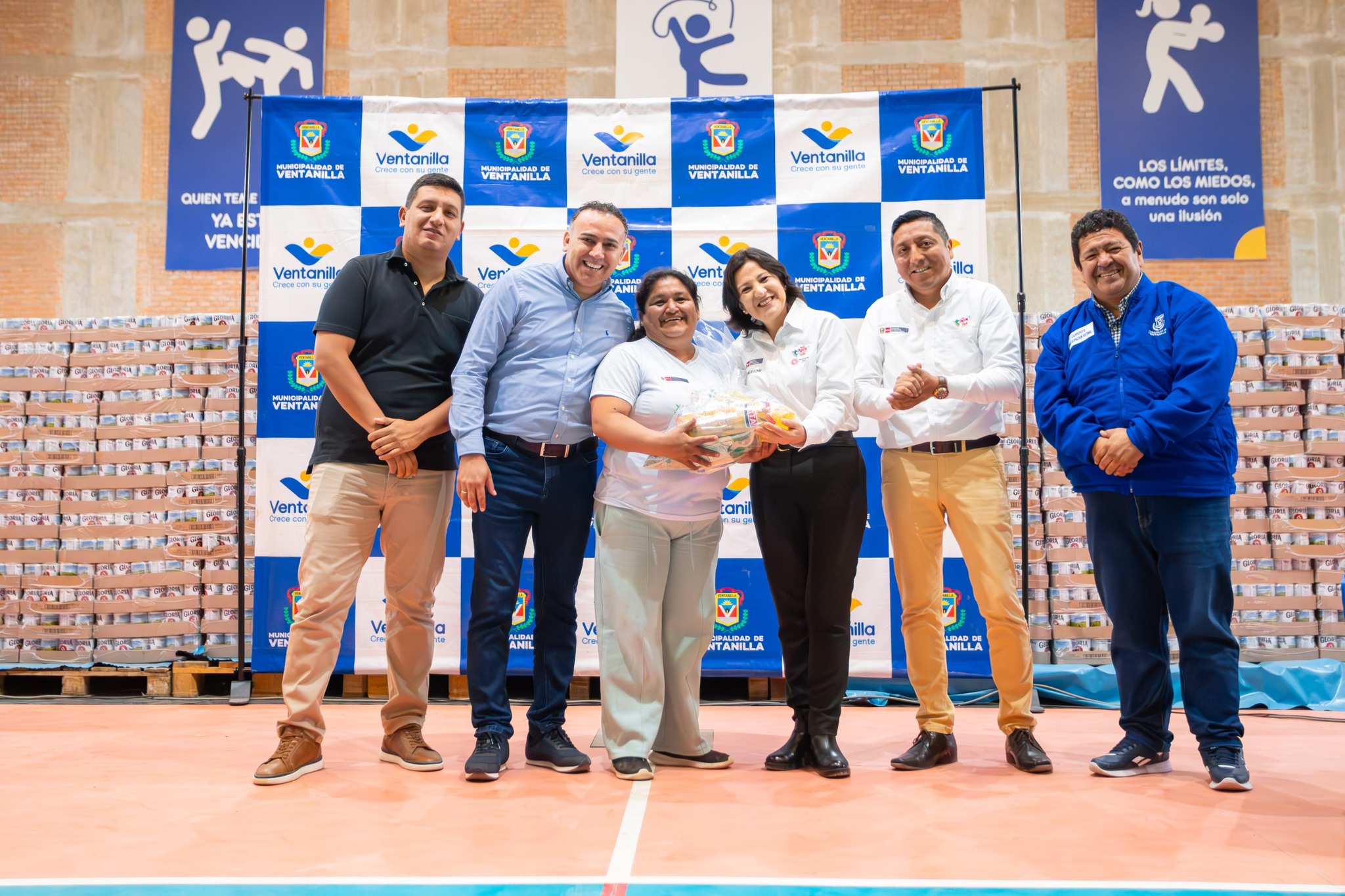 540 toneladas de alimentos ✅🥗 serán entregadas a las ollas comunes🍲🍽️ en Ventanilla gracias a la alianza entre MIDIS y la Municipalidad 🤝👏.